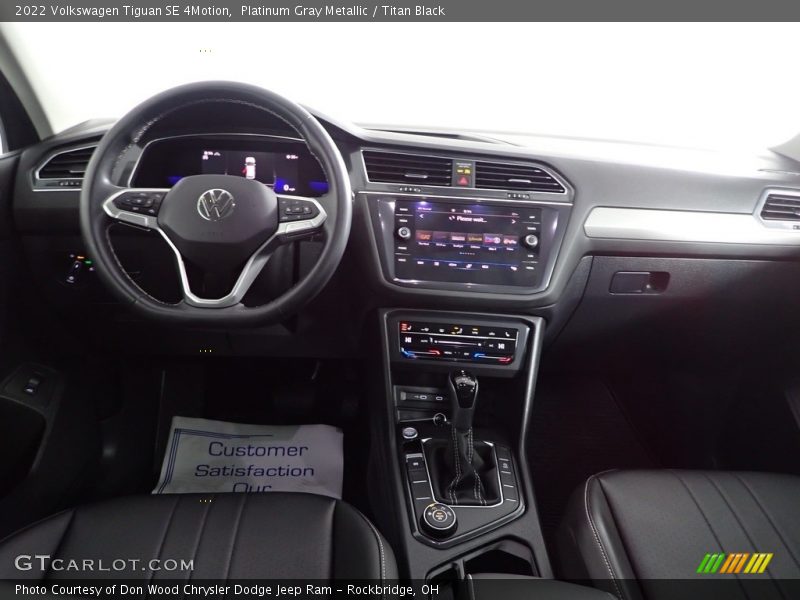 Platinum Gray Metallic / Titan Black 2022 Volkswagen Tiguan SE 4Motion
