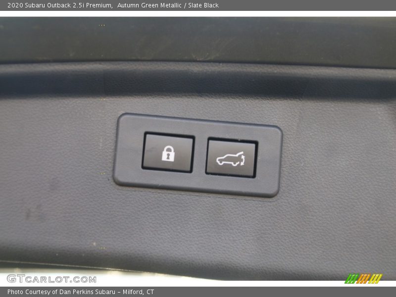 Autumn Green Metallic / Slate Black 2020 Subaru Outback 2.5i Premium