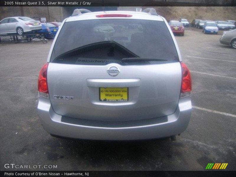 Silver Mist Metallic / Gray 2005 Nissan Quest 3.5