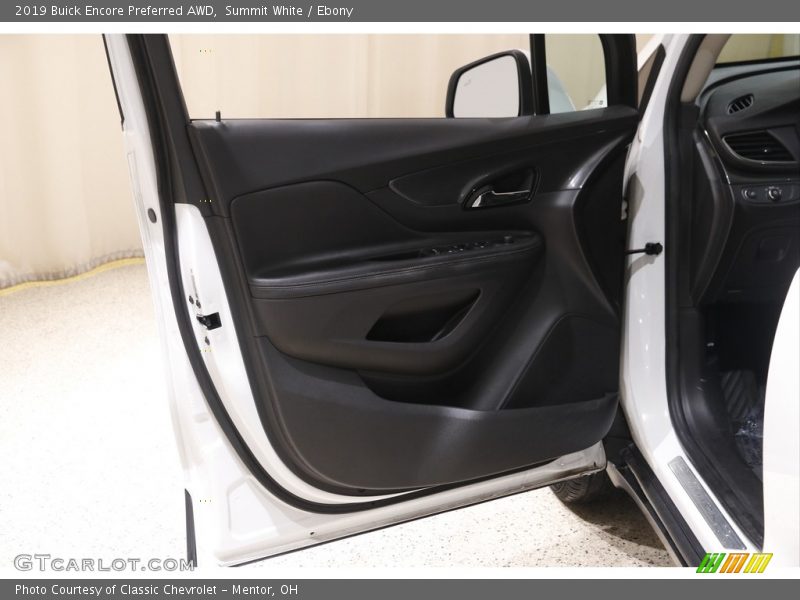 Summit White / Ebony 2019 Buick Encore Preferred AWD