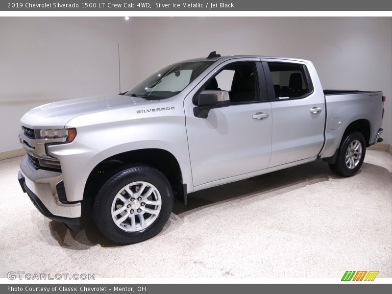 Silver Ice Metallic / Jet Black 2019 Chevrolet Silverado 1500 LT Crew Cab 4WD