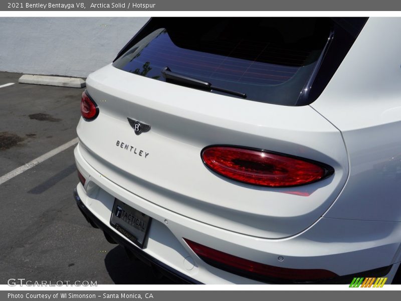 Arctica Solid / Hotspur 2021 Bentley Bentayga V8