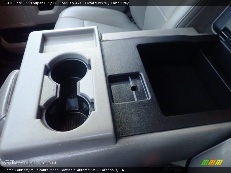 Oxford White / Earth Gray 2018 Ford F250 Super Duty XL SuperCab 4x4