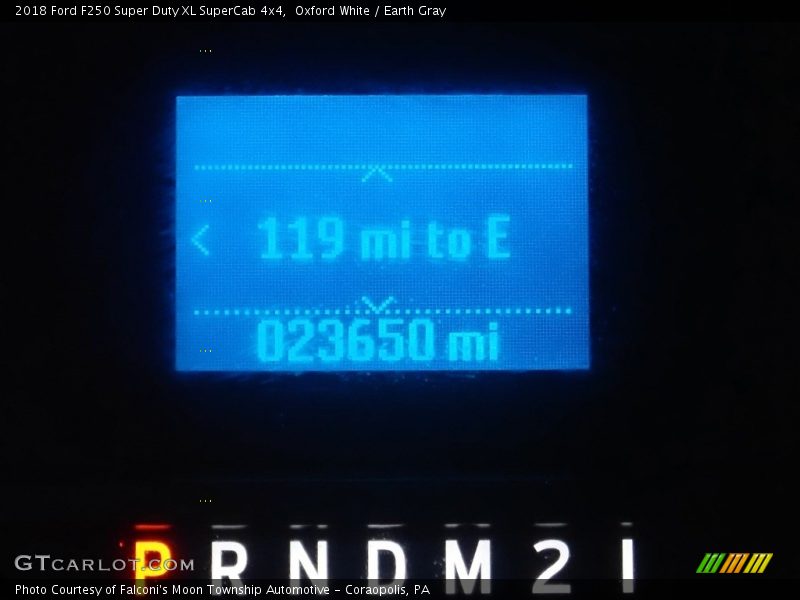 Oxford White / Earth Gray 2018 Ford F250 Super Duty XL SuperCab 4x4