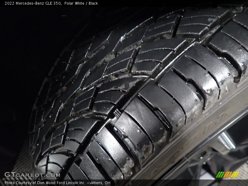 Polar White / Black 2022 Mercedes-Benz GLE 350