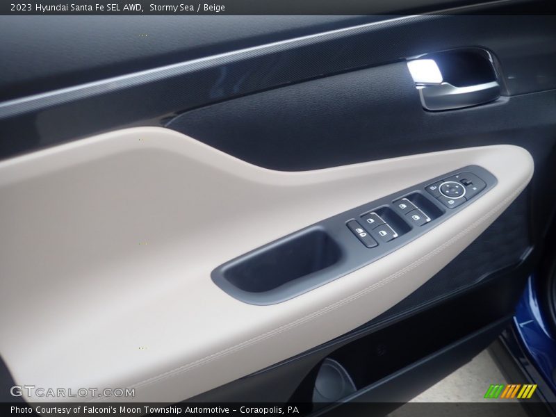 Door Panel of 2023 Santa Fe SEL AWD