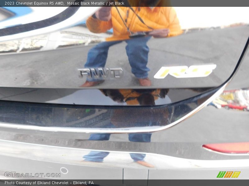 Mosaic Black Metallic / Jet Black 2023 Chevrolet Equinox RS AWD