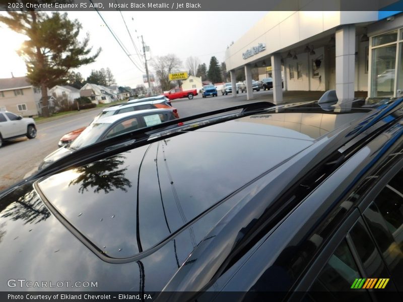 Mosaic Black Metallic / Jet Black 2023 Chevrolet Equinox RS AWD