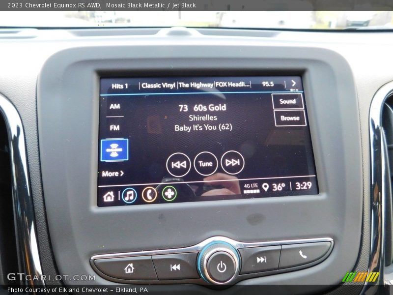 Controls of 2023 Equinox RS AWD