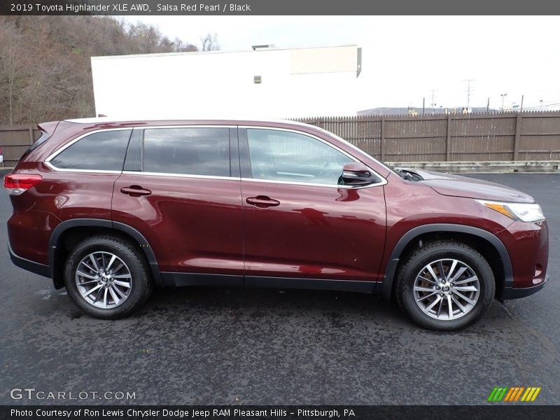Salsa Red Pearl / Black 2019 Toyota Highlander XLE AWD