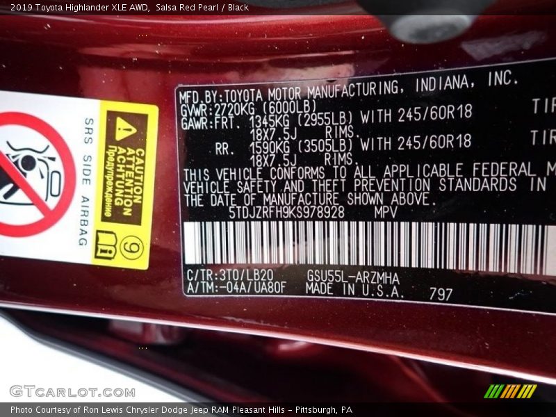 Salsa Red Pearl / Black 2019 Toyota Highlander XLE AWD