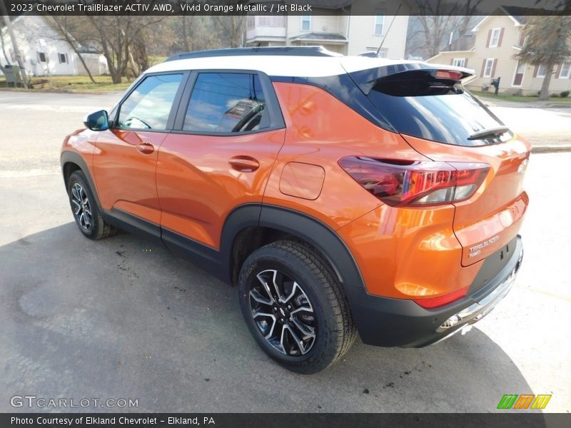 Vivid Orange Metallic / Jet Black 2023 Chevrolet TrailBlazer ACTIV AWD