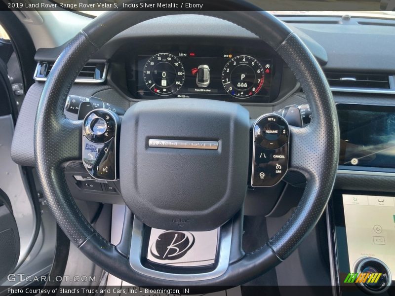 Indus Silver Metallic / Ebony 2019 Land Rover Range Rover Velar S