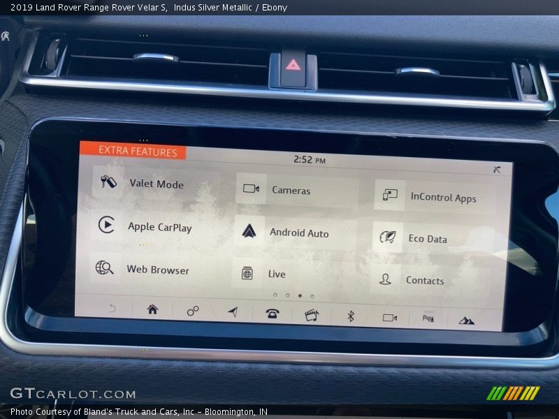 Indus Silver Metallic / Ebony 2019 Land Rover Range Rover Velar S