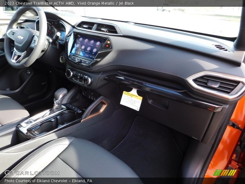 Vivid Orange Metallic / Jet Black 2023 Chevrolet TrailBlazer ACTIV AWD
