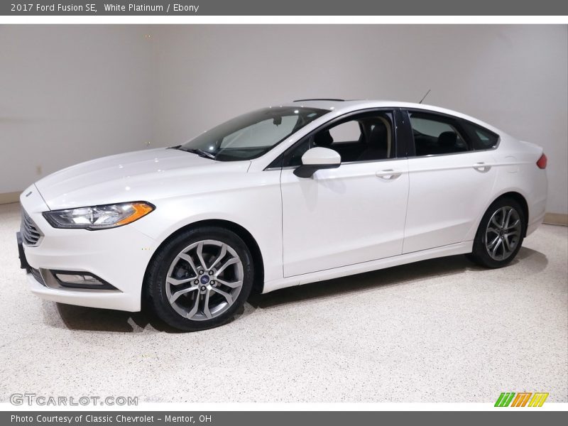 White Platinum / Ebony 2017 Ford Fusion SE