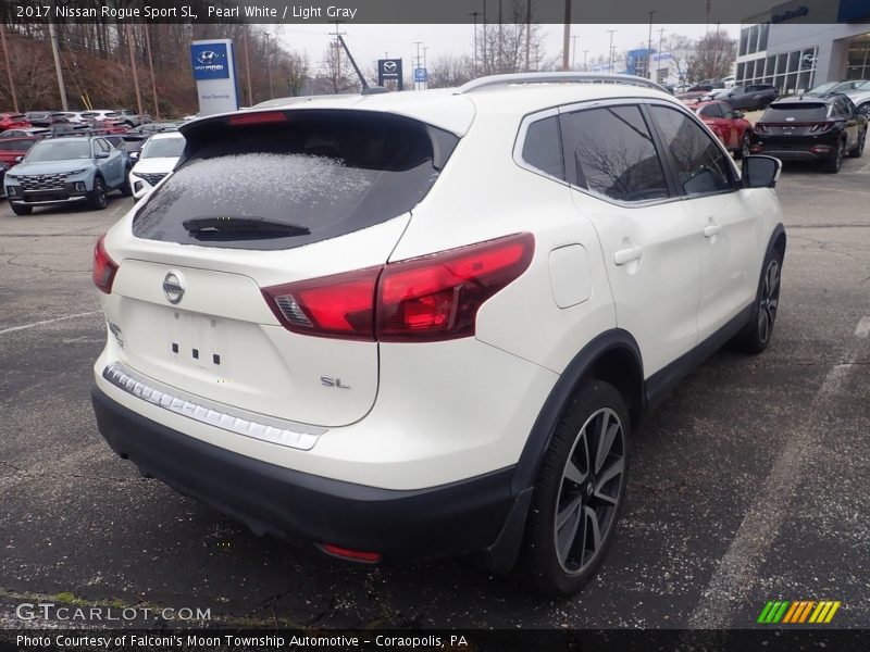  2017 Rogue Sport SL Pearl White