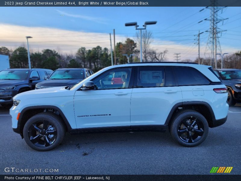 Bright White / Wicker Beige/Global Black 2023 Jeep Grand Cherokee Limited 4x4