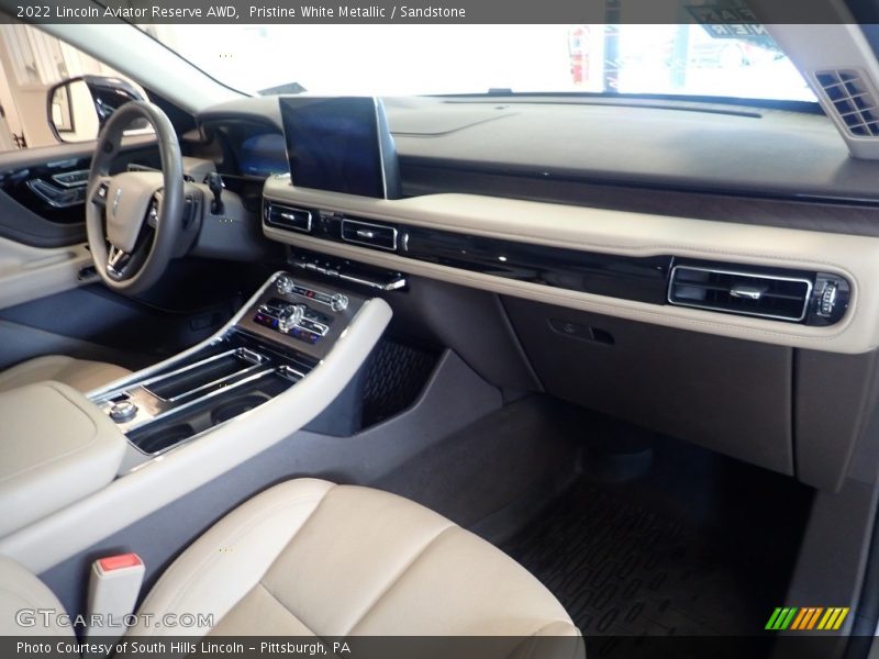 Dashboard of 2022 Aviator Reserve AWD