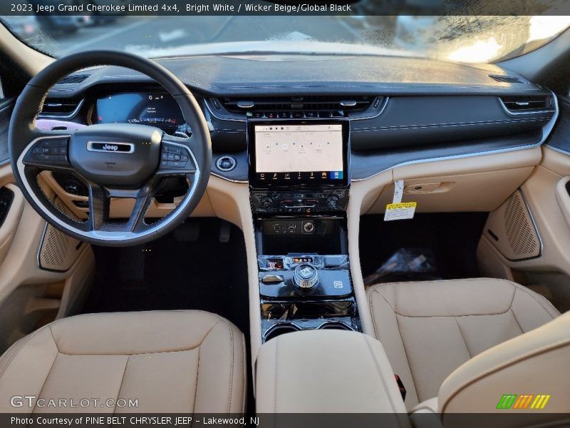  2023 Grand Cherokee Limited 4x4 Wicker Beige/Global Black Interior