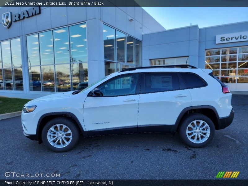 Bright White / Black 2022 Jeep Cherokee Latitude Lux
