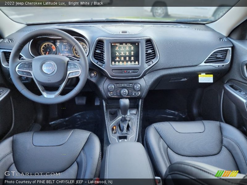 Bright White / Black 2022 Jeep Cherokee Latitude Lux