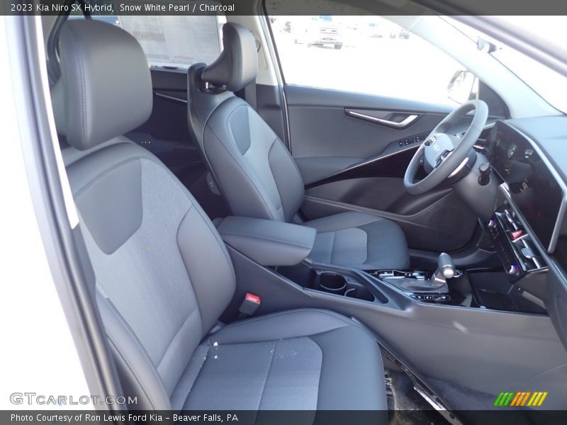 Snow White Pearl / Charcoal 2023 Kia Niro SX Hybrid