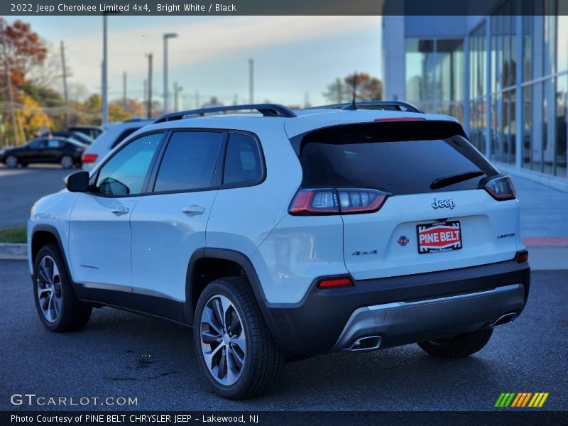 Bright White / Black 2022 Jeep Cherokee Limited 4x4