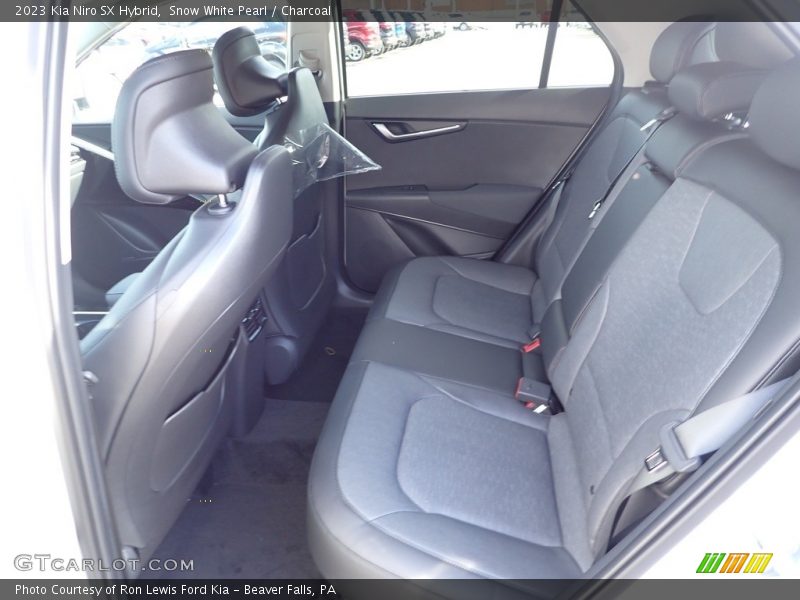 Snow White Pearl / Charcoal 2023 Kia Niro SX Hybrid