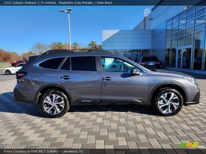 Magnetite Gray Metallic / Slate Black 2022 Subaru Outback 2.5i Limited