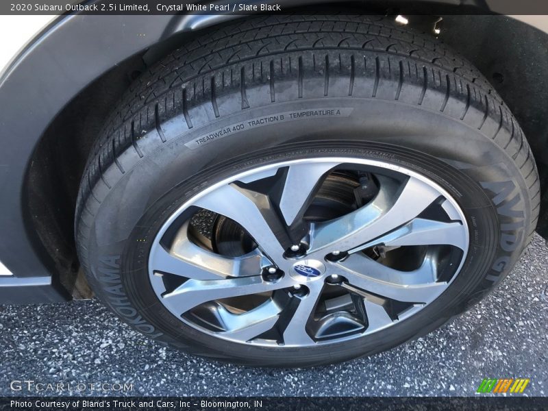 Crystal White Pearl / Slate Black 2020 Subaru Outback 2.5i Limited