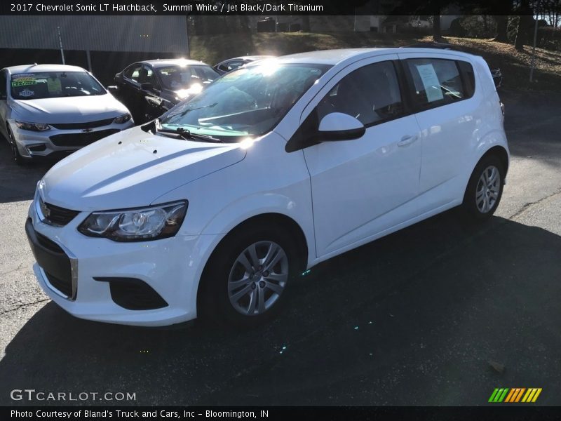 Summit White / Jet Black/Dark Titanium 2017 Chevrolet Sonic LT Hatchback
