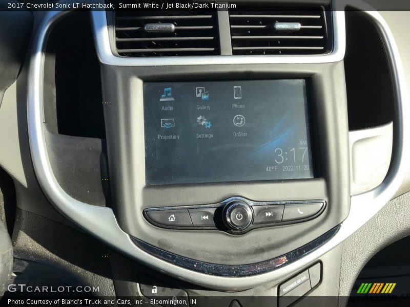 Summit White / Jet Black/Dark Titanium 2017 Chevrolet Sonic LT Hatchback