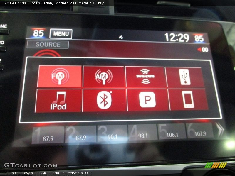 Modern Steel Metallic / Gray 2019 Honda Civic EX Sedan