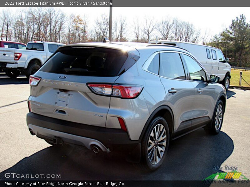 Iconic Silver / Sandstone 2022 Ford Escape Titanium 4WD