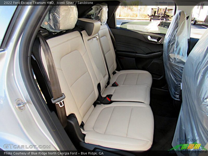 Iconic Silver / Sandstone 2022 Ford Escape Titanium 4WD