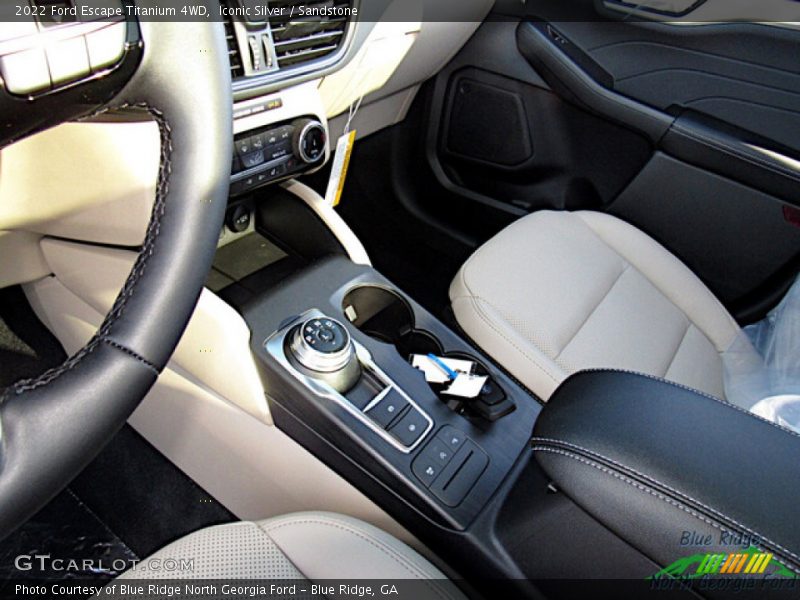 Iconic Silver / Sandstone 2022 Ford Escape Titanium 4WD