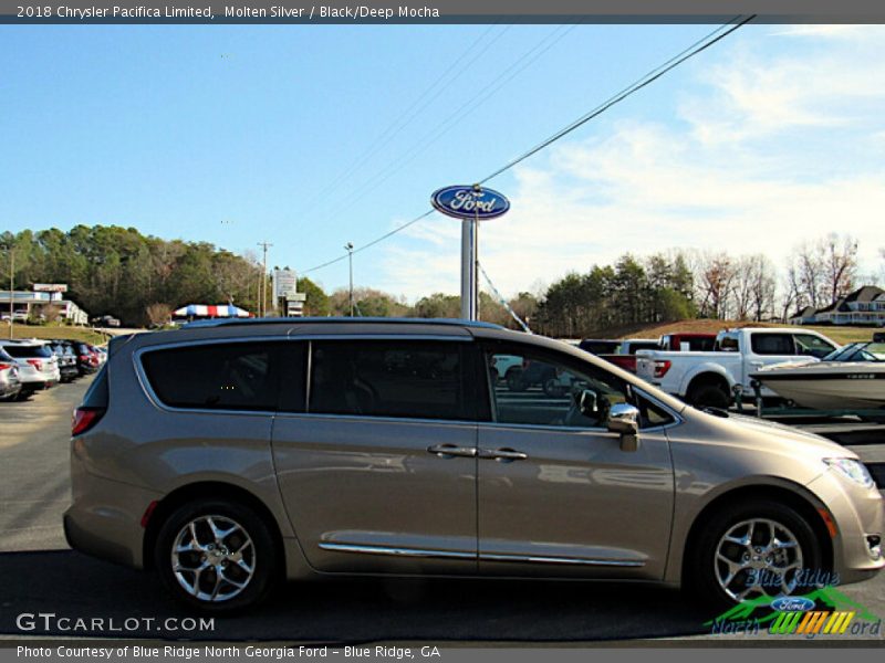 Molten Silver / Black/Deep Mocha 2018 Chrysler Pacifica Limited