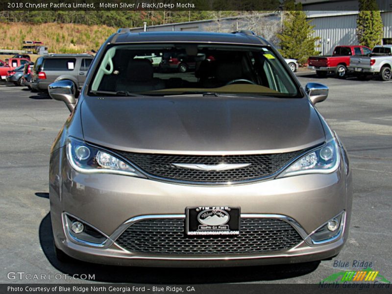 Molten Silver / Black/Deep Mocha 2018 Chrysler Pacifica Limited