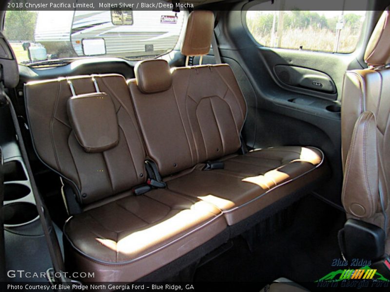 Molten Silver / Black/Deep Mocha 2018 Chrysler Pacifica Limited