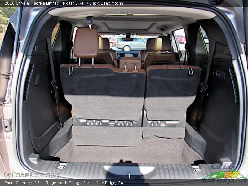Molten Silver / Black/Deep Mocha 2018 Chrysler Pacifica Limited