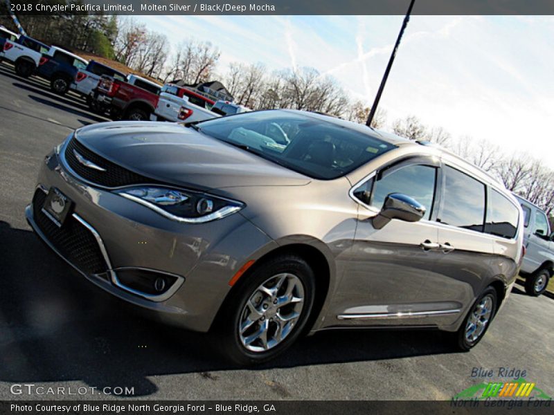 Molten Silver / Black/Deep Mocha 2018 Chrysler Pacifica Limited