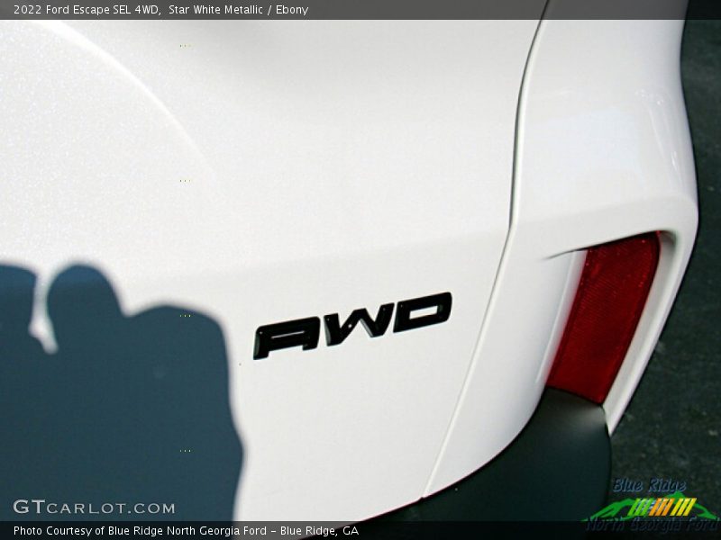 Star White Metallic / Ebony 2022 Ford Escape SEL 4WD