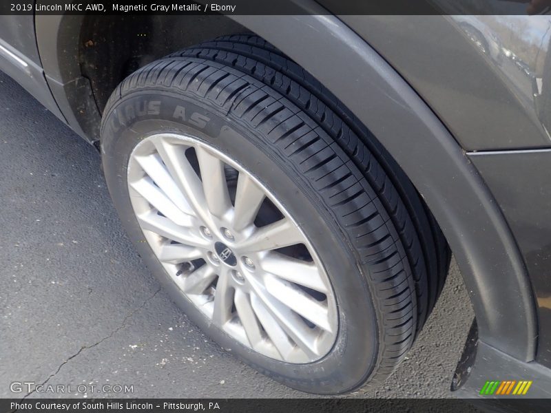 Magnetic Gray Metallic / Ebony 2019 Lincoln MKC AWD
