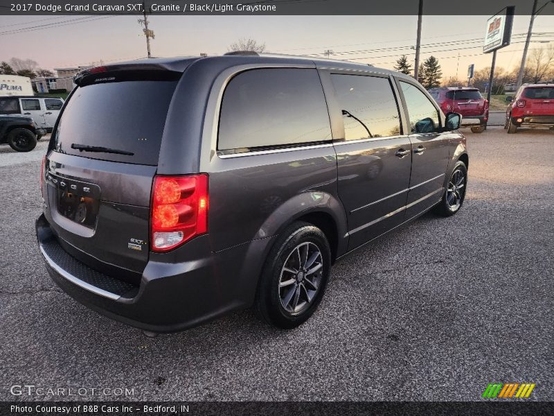 Granite / Black/Light Graystone 2017 Dodge Grand Caravan SXT