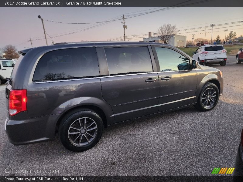Granite / Black/Light Graystone 2017 Dodge Grand Caravan SXT