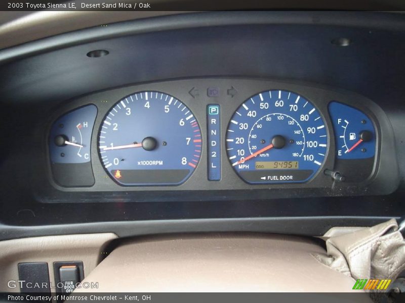 Desert Sand Mica / Oak 2003 Toyota Sienna LE