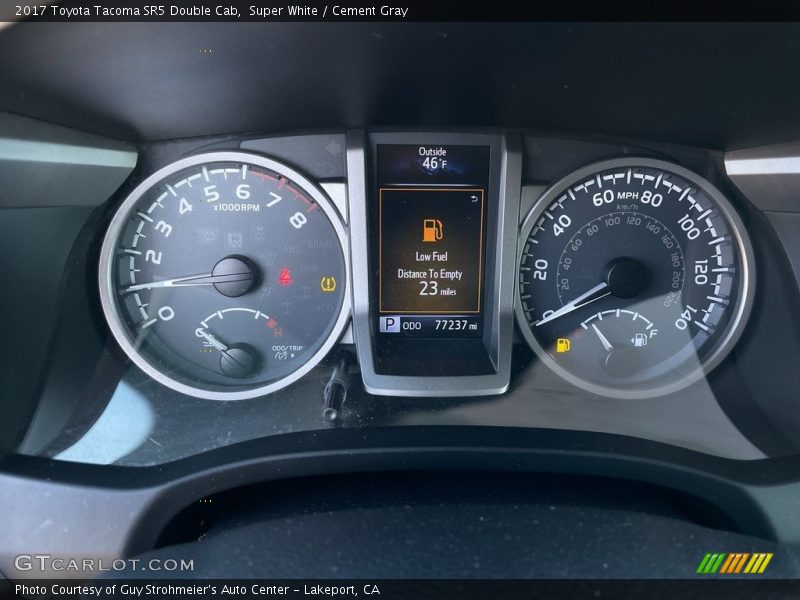 Super White / Cement Gray 2017 Toyota Tacoma SR5 Double Cab