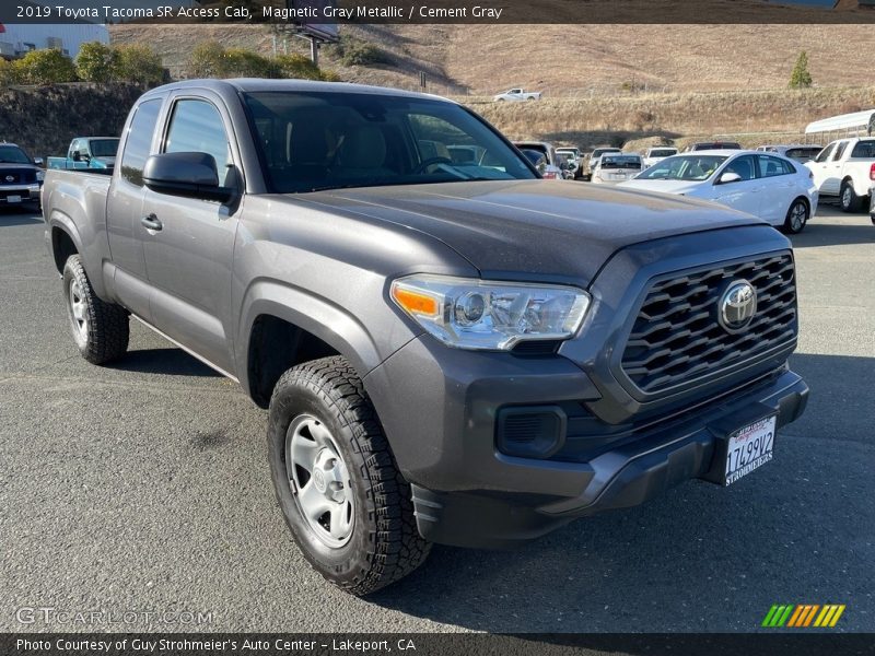 Front 3/4 View of 2019 Tacoma SR Access Cab