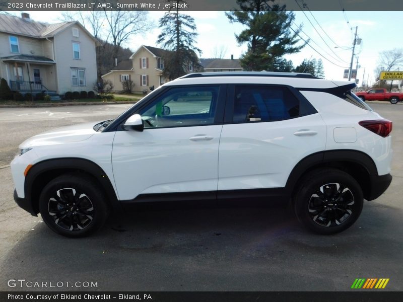 Summit White / Jet Black 2023 Chevrolet TrailBlazer LT AWD